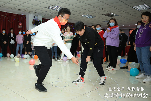 “追憶童年·致敬青春”火爆網(wǎng)4月懷舊生日會(huì)圓滿舉辦!